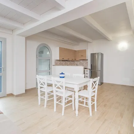 Costa Del Sole * Pomonte