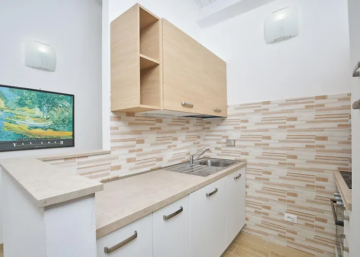 Costa Del Sole * Pomonte