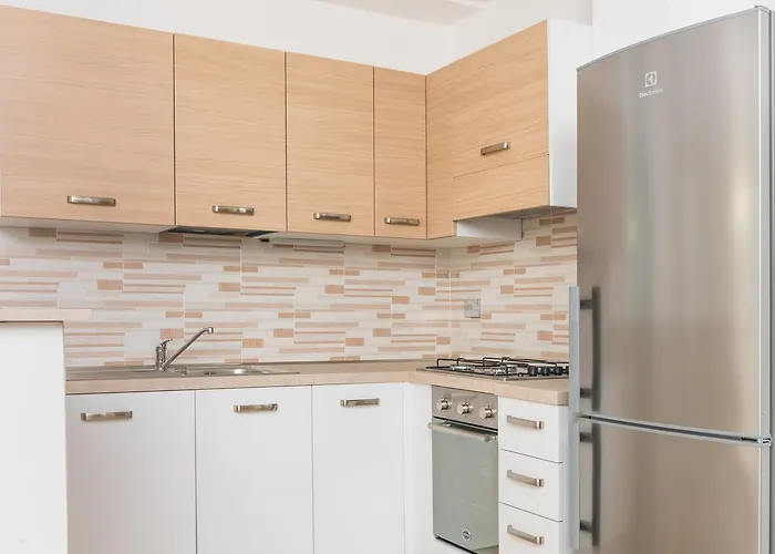 Costa Del Sole * Pomonte